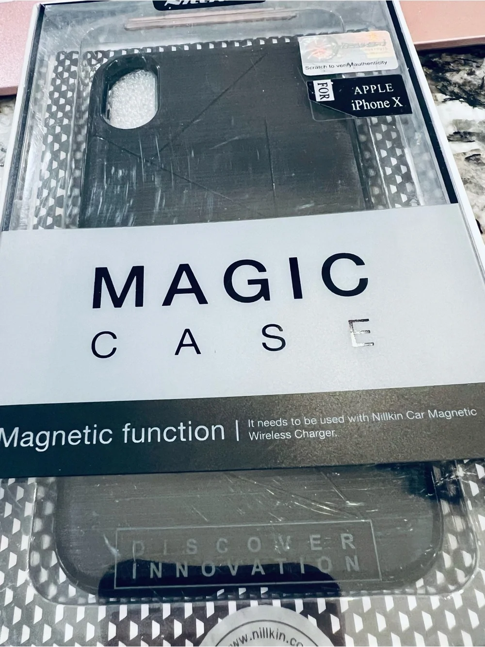 Magnetic iPhone X Case - Black